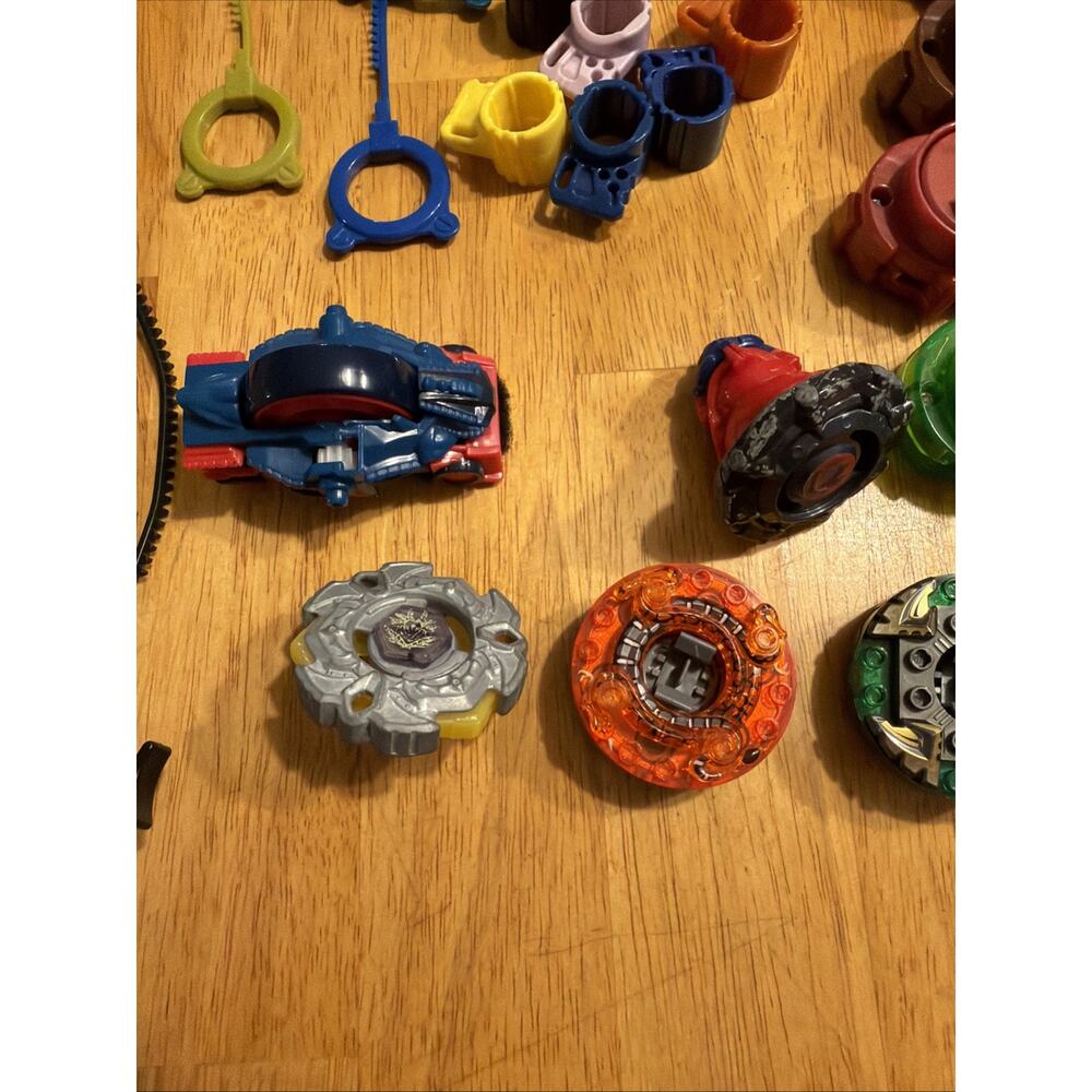 Beyblade Lot Of 37 With Launchers Rip Cords Takara Tomy Hasbro Vintage Y2K - Picture 4 of 10